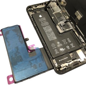 iPhoneXS バッテリー交換