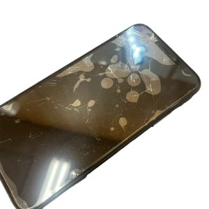 iPhoneXS フロントパネル交換