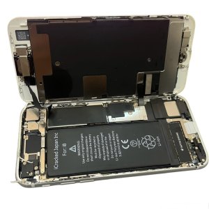 iPhone8 バッテリー交換