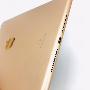 iPad 第7世代 ライトニングコネクター交換修理