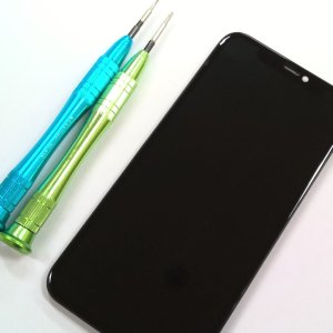 iPhone11Proフロントパネル交換