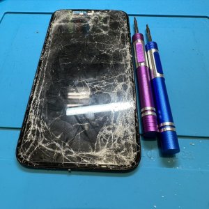 iPhone11pro 液晶交換