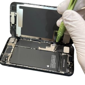 iPhoneSE3 【アイフォンSE3】 バッテリー交換