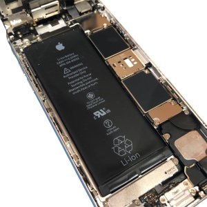 iPhone6S バッテリー交換