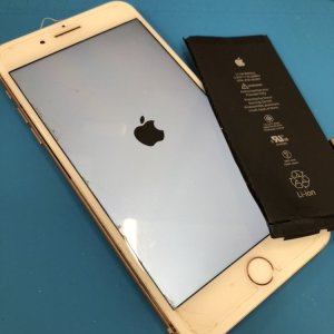 iPhone8Plus バッテリー交換