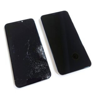 iPhone11 フロントパネル交換