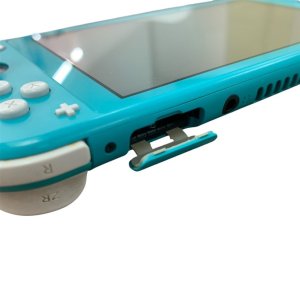 Nintendo Switch Lite ゲームカードスロット修理