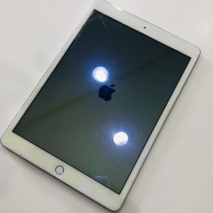 iPad7 フロントパネル交換&液晶交換