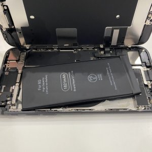 iPhone8　バッテリー交換