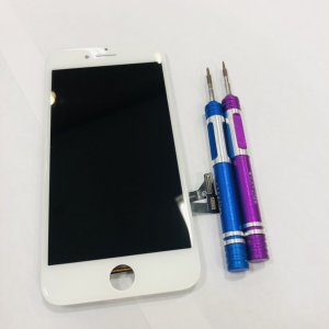 iPhone8　液晶交換修理