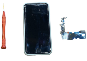 iPhone8 ライトニング交換