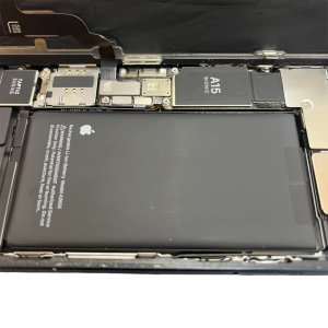 iPhone13 バッテリー交換