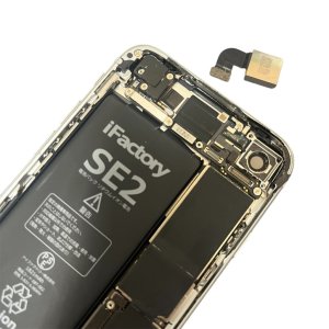 iPhoneSE2 アウトカメラ交換
