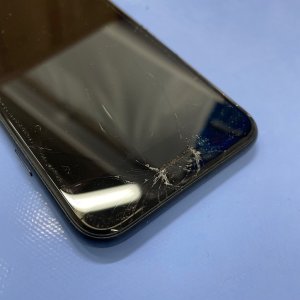 iPhoneSE3 落下フロントカメラ破損 交換修理 | 東京都町田市中町