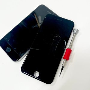 iPhoneSE2 画面割れ修理