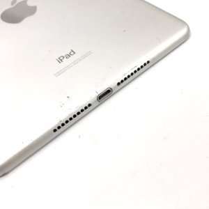 iPad mini5 ライトニングコネクター交換修理