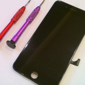 iPhone7Plusフロントパネル交換