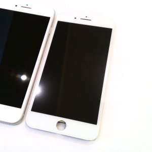 iPhone8Plus 液晶交換