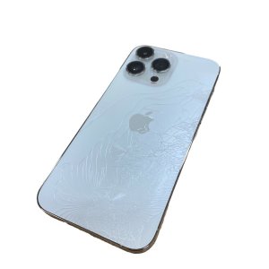 iPhone13Pro 背面パネル交換 バックパネル交換