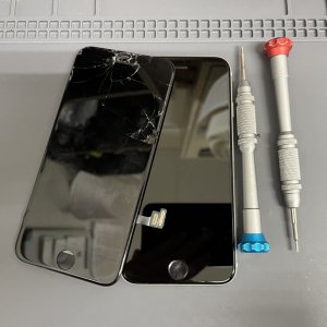 iPhoneSE2 液晶交換