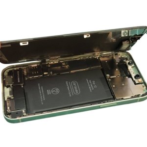 iPhone12　バッテリー交換