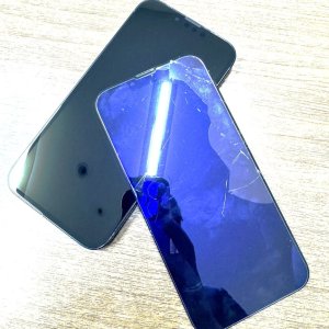 Phone12 液晶 パネル 交換