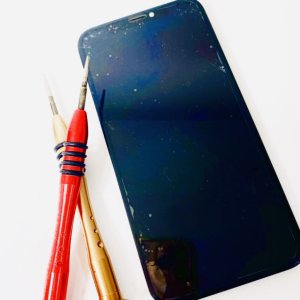 iPhoneXS アイフォンXS フロントパネル交換