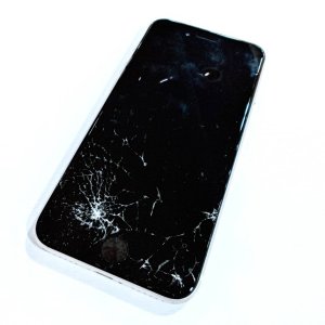 iPhoneSE3 フロントパネル交換