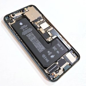 iPhoneXS バッテリー交換