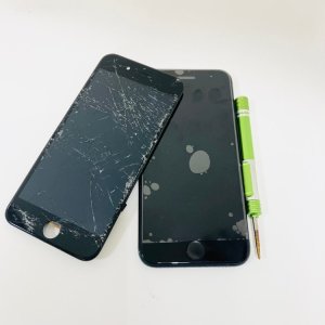 iPhoneSE3 液晶交換修理