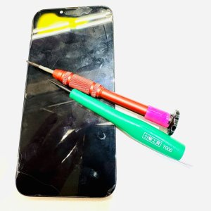 iPhone11 液晶交換