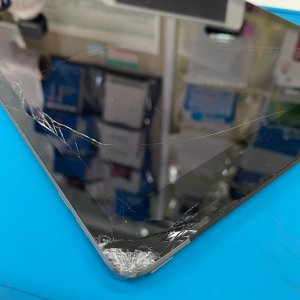 iPad 9フロントパネル交換| 東京都町田市藤の台