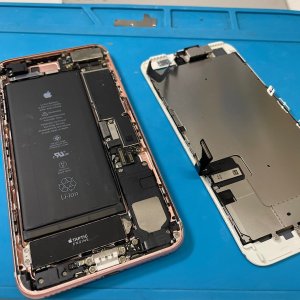 iPhone8Plus タッチ不良 液晶交換| 神奈川県相模原市南区北里
