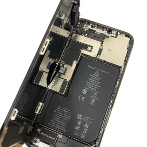 iPhone12ProMax バッテリー交換