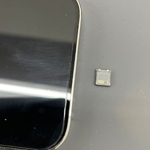 iPhone14 Pro コネクター修理