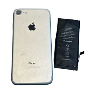 iPhone7 バッテリー交換