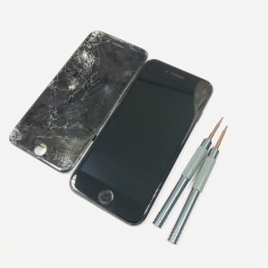 iPhone7 フロントパネル交換