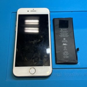 iPhone8（アイフォン8） バッテリー交換