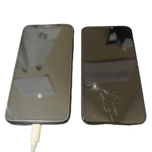 iPhone11ProMax　フロントパネル交換