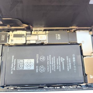 【iPhone13 バッテリー交換】13シリーズもバッテリー交換が必要なタイミングとなってまいりました!!|根室市昭和町