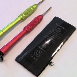 iPhoneSE3バッテリー交換