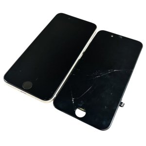 iPhoneSE3 液晶交換修理