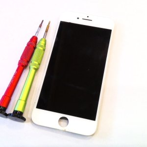 iPhone8 液晶交換