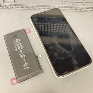 iPhoneXS　バッテリー　交換