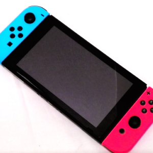 Nintendo Switch 基板修理