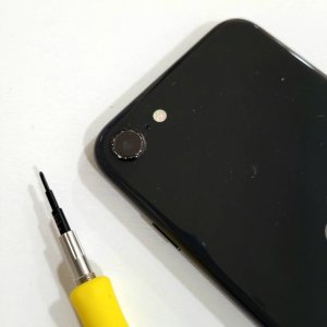 iPhoneSE2 アウトカメラ修理