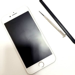 iPhone8 液晶交換