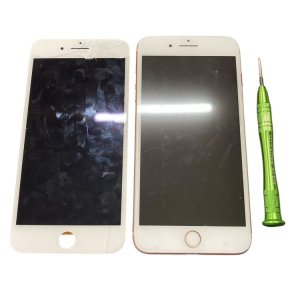 iPhone8＋ パネル交換