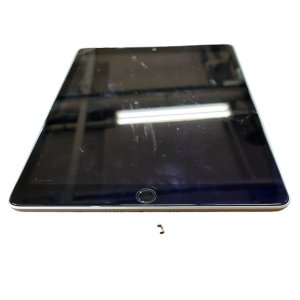 iPad Air4　ライトニング清掃