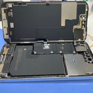 iPhone14pro バッテリー交換修理| 茨城県取手市長兵衛新田